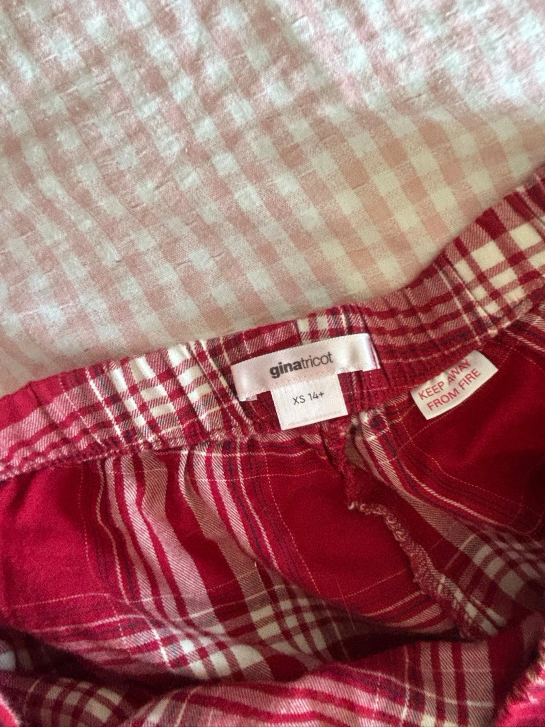 Röd- och vitrutiga pyjamas-set - 6