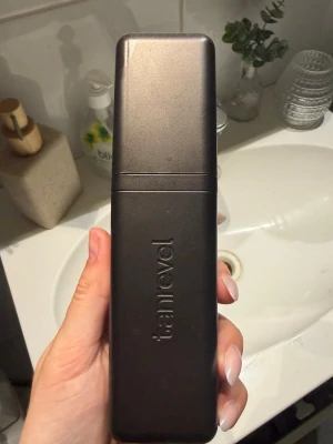 Tanrevel - Tanrevel kit, knappt använd och fungerar superbra! 