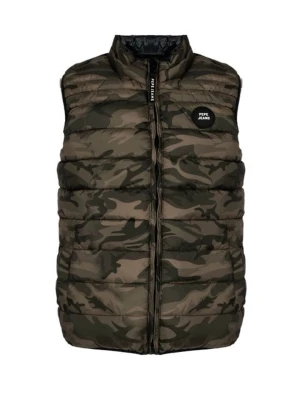  Ny oandvänd Kamo dunväst  - Snygg dunväst från Pepe Jeans i klassiskt kamouflagemönster i gröna och bruna toner. Västen har hög krage, dragkedja framtill och ett diskret logomärke på bröstet. Perfekt för lager-på-lager och streetwear-stil.