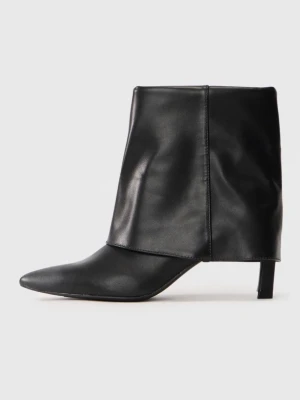 Svarta stövletter med klack - Snygga svarta boots, aldrig använda 