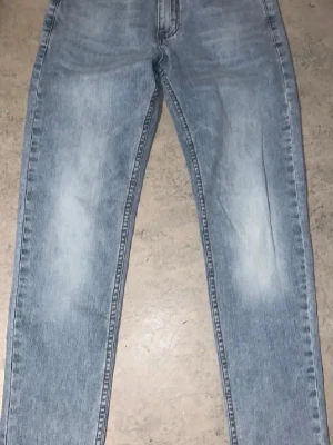 Fendi jeans - Runt W29. Aldrig använda