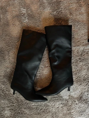 Boots💕 - Jättefina boots från Nelly, helt oanvända 💕