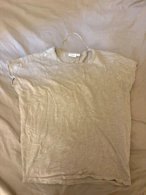 T shirt från saint tropez - Jätteskön t shirt från saint tropez
