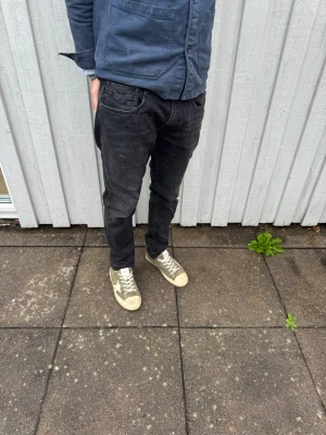 Replay Anbass jeans - Replay jeans - Modell: Anbass - Storlek: W31/L30 - skick: 9/10 - Nypris runt 2000kr