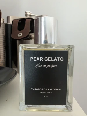 Pear Gelato Eau de Parfum 50ml - Pear Gelato Eau de Parfum från Theodoros Kalotinis. 50 ml ursprungligen. Se bild för mängd. 