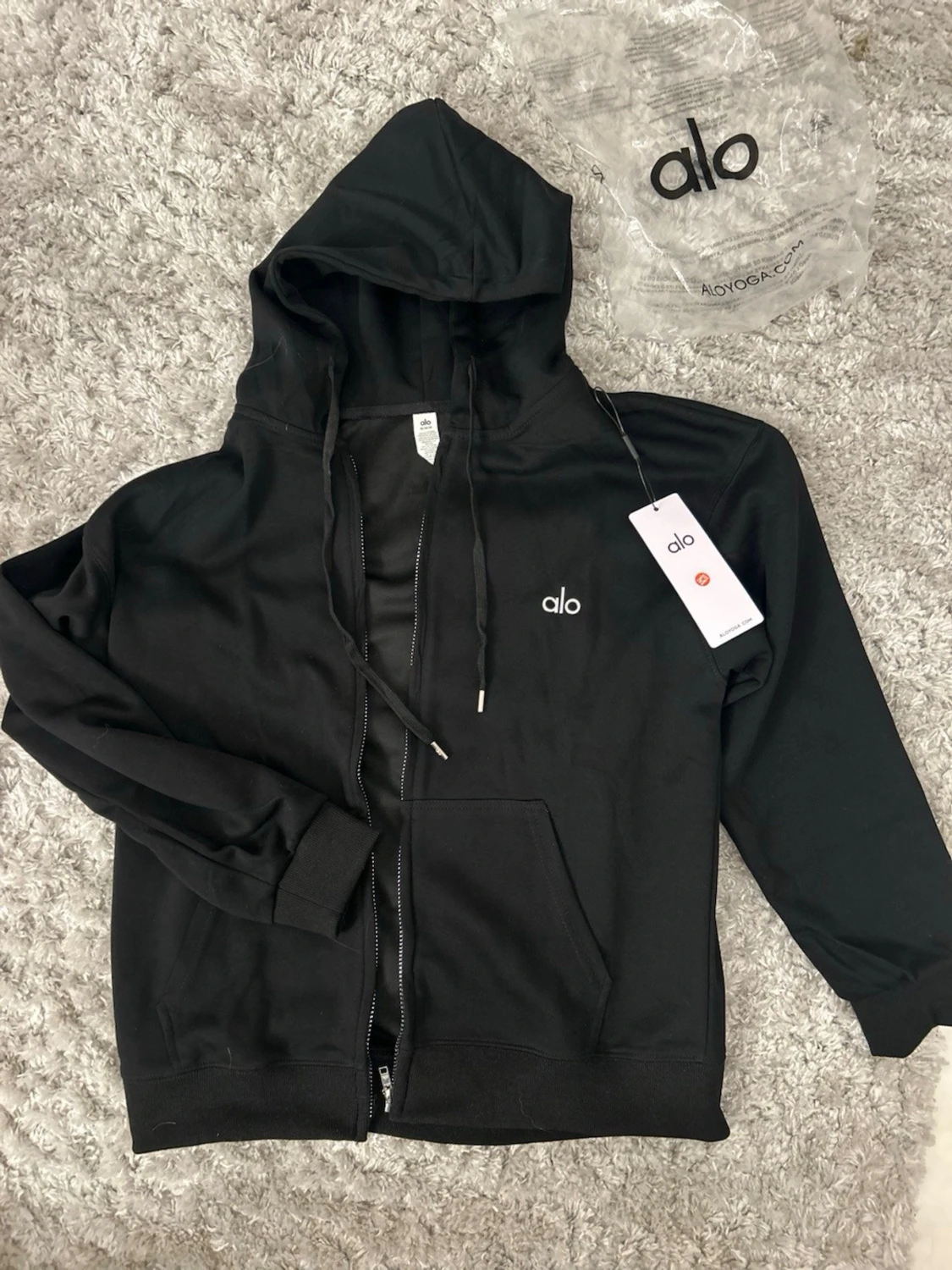 alo tracksuit - 1