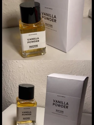Vanilla Powder parfym från Matiere Premiere - Vanilla Powder Eau de Parfum från Matiere 100ml knappt använd Doften har en varm, söt vaniljkaraktär och flaskan kommer med en vit, minimalistisk förpackning. Perfekt för dig som gillar exklusiva och moderna parfymer.