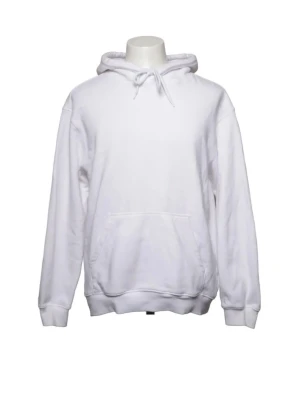Vit hoodie - En vit hoodie från h&m med ficka där framme. Bomull. 