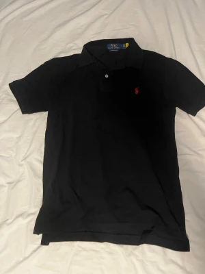 Ralph lauren polo  - Storlek S slimfit passform mycket bra skick.