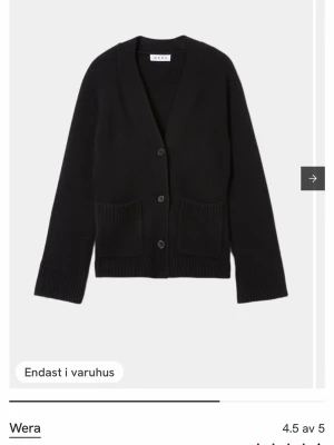  Wera cardigan  - Wera cardigan i storlek M, som ny bara använd en gång. Nypris 899☺️