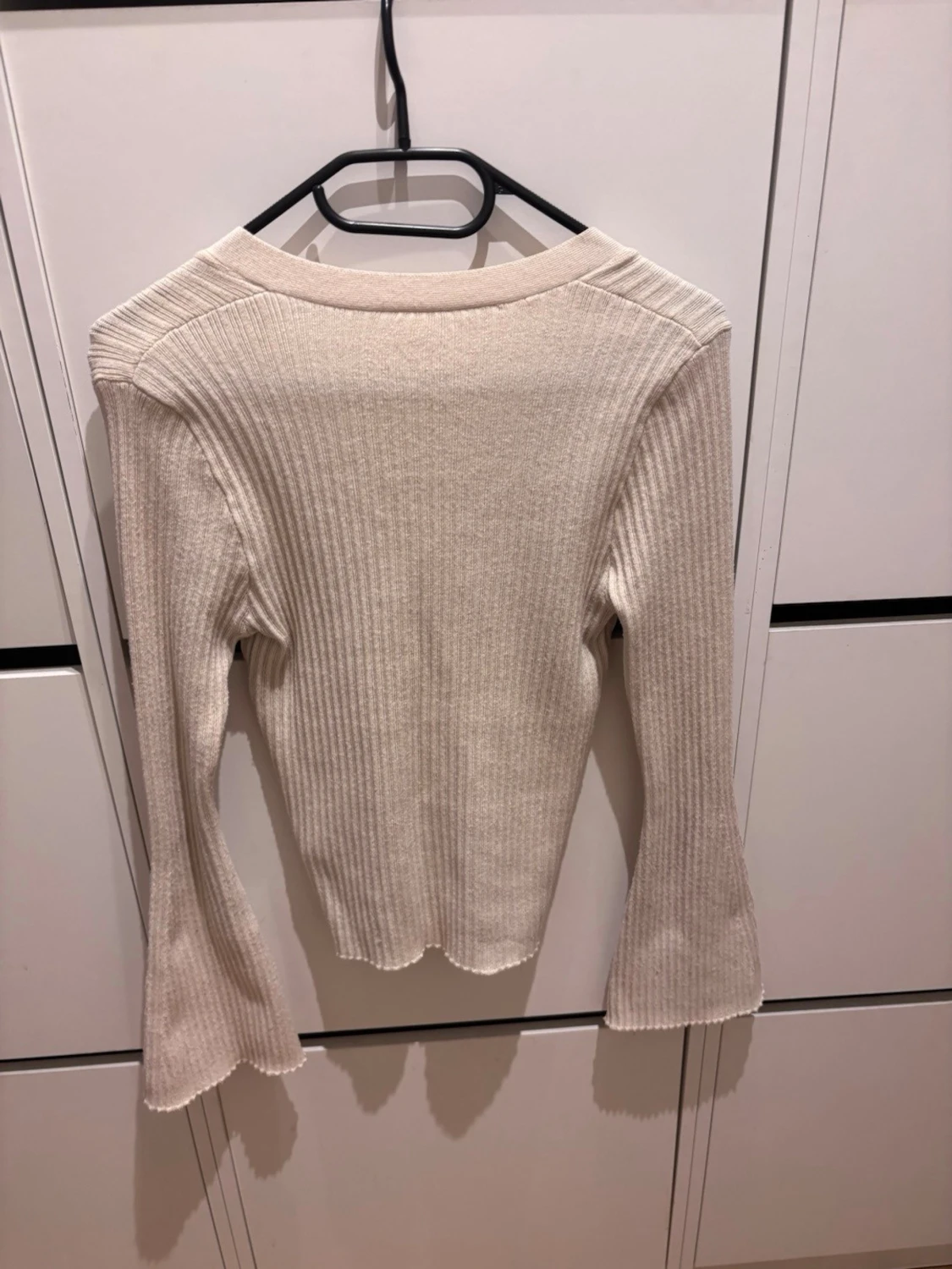 Beige ribbad kofta från SHEIN - 2