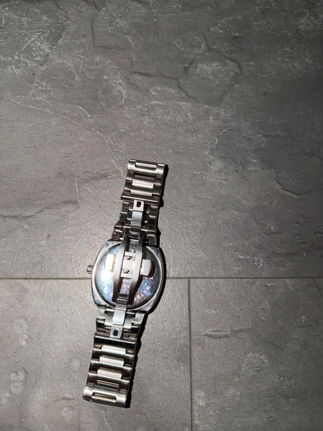 Silverfärgad HEAD vattentät armbandsklocka  - 3
