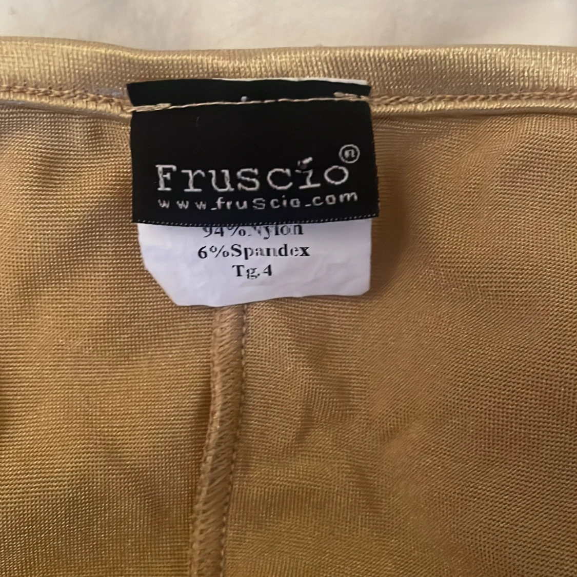 guldig topp⭐️ - 90