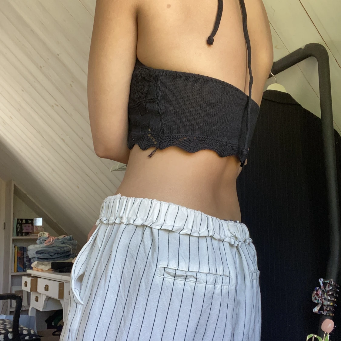 Svart virkat linne - 90