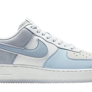 Söker dessa Nike skor! - Söker!! Nike air force armory blue Storlek 39 Hör av dig om du har ett par🙏💕