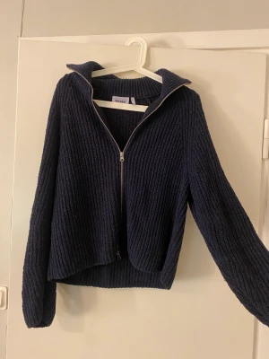 Kofta - Weekday kofta, fint skick💓