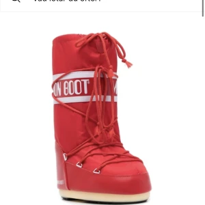 Röda moonboots - Kommer inte till användning, bra skick