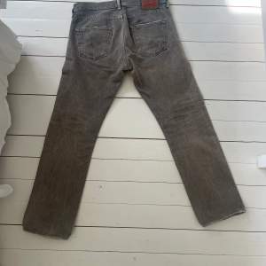 Levi’s 505 storlek 30/32 Raka jeans  
