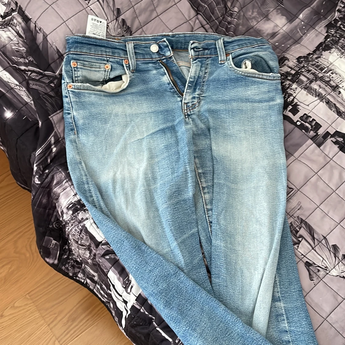 Levis jeans  - 90
