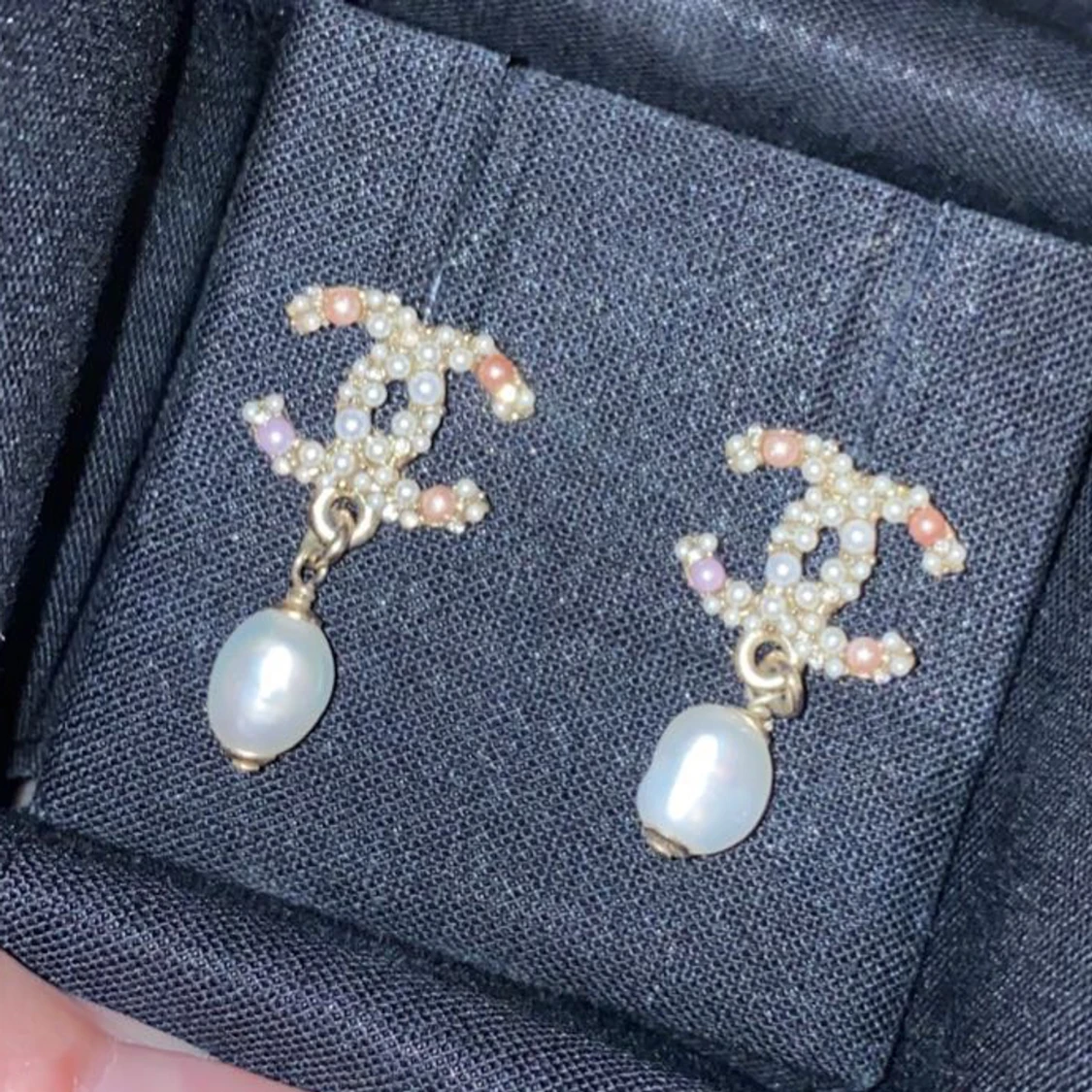 Chanel och Gucci Örhängen