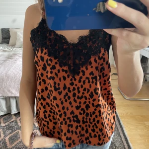 Spetslinne  - Så snyggt spetslinne 