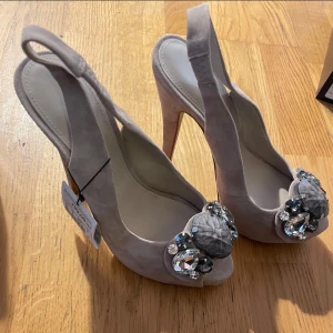 Klackskor  - helt nya klackskor 