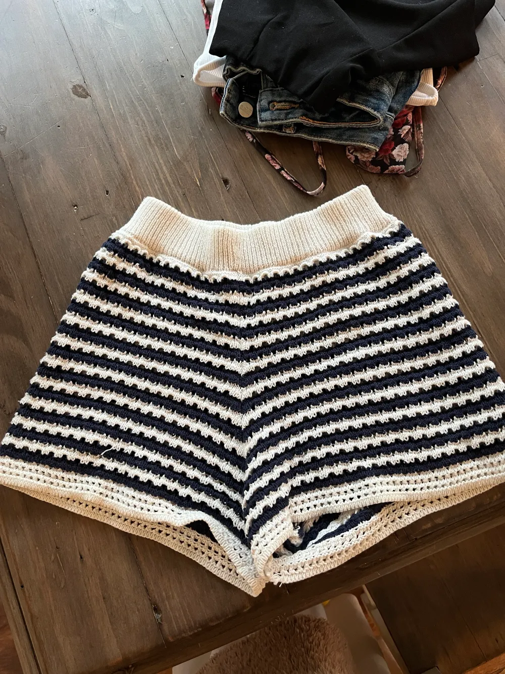 Supersöta virkade shorts från Zara!💕 Använda 2-3 gånger💛. Shorts.