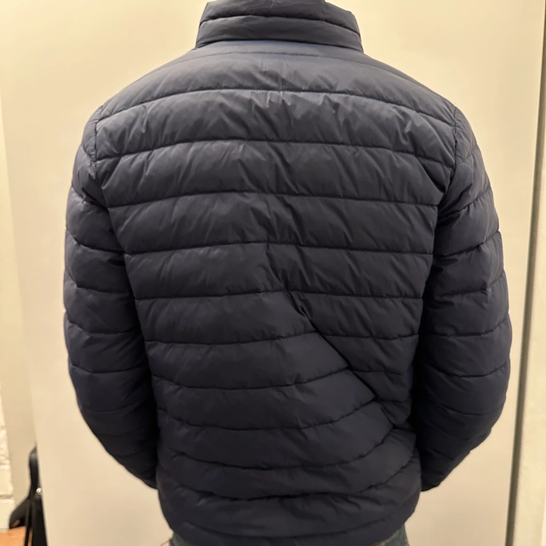 Gant blå dunjacka i nyskick - 90