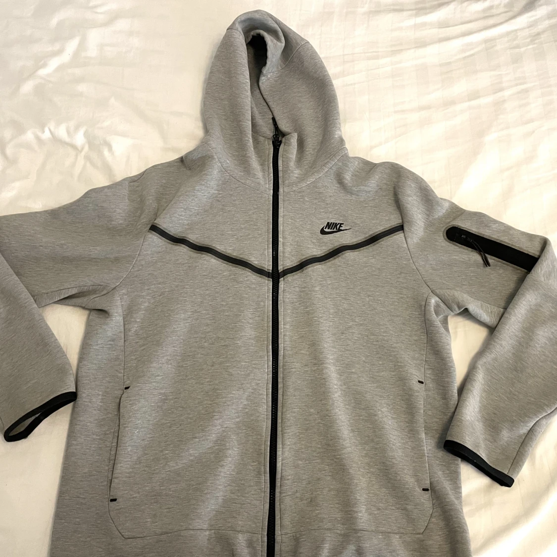 Nike tech fleece 