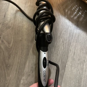 Locktång  - Fint skick! Mellan lockar 