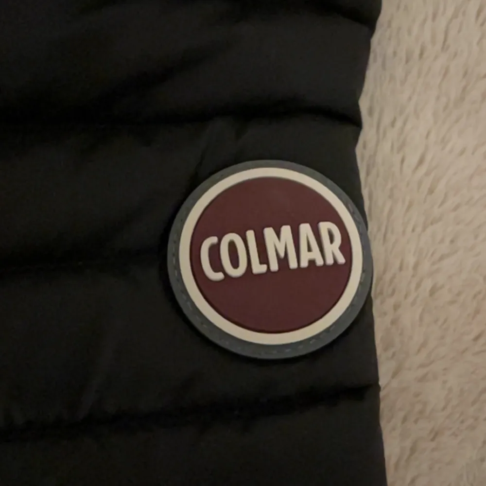Colmar jacka, knappt använd. Stl xs. Jackor.