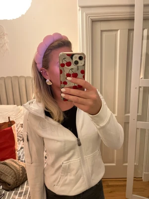 Zip hoodie  - Zip hoodie från PelleP🙌