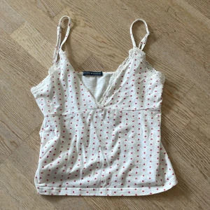 Brandy topp - Söt topp 🤍 Frakt tillkommer 