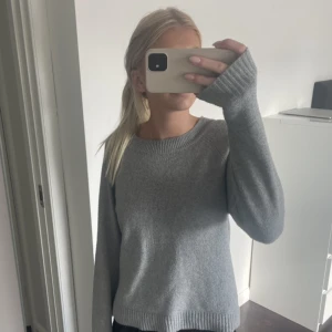 Grå stickad tröja!! - Grå stickad tröja ifrån vero moda💗💗