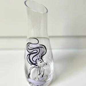 Kosta Boda karaff - Använd fåtal gånger, i väldigt fint skick. 