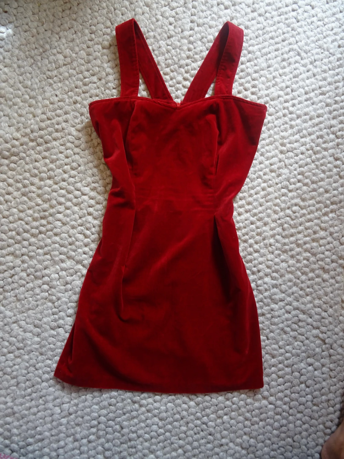 Röd miniklänning