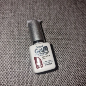 Gelpolish  - Helt ny och oöppnad gelpolish från depend🦋
