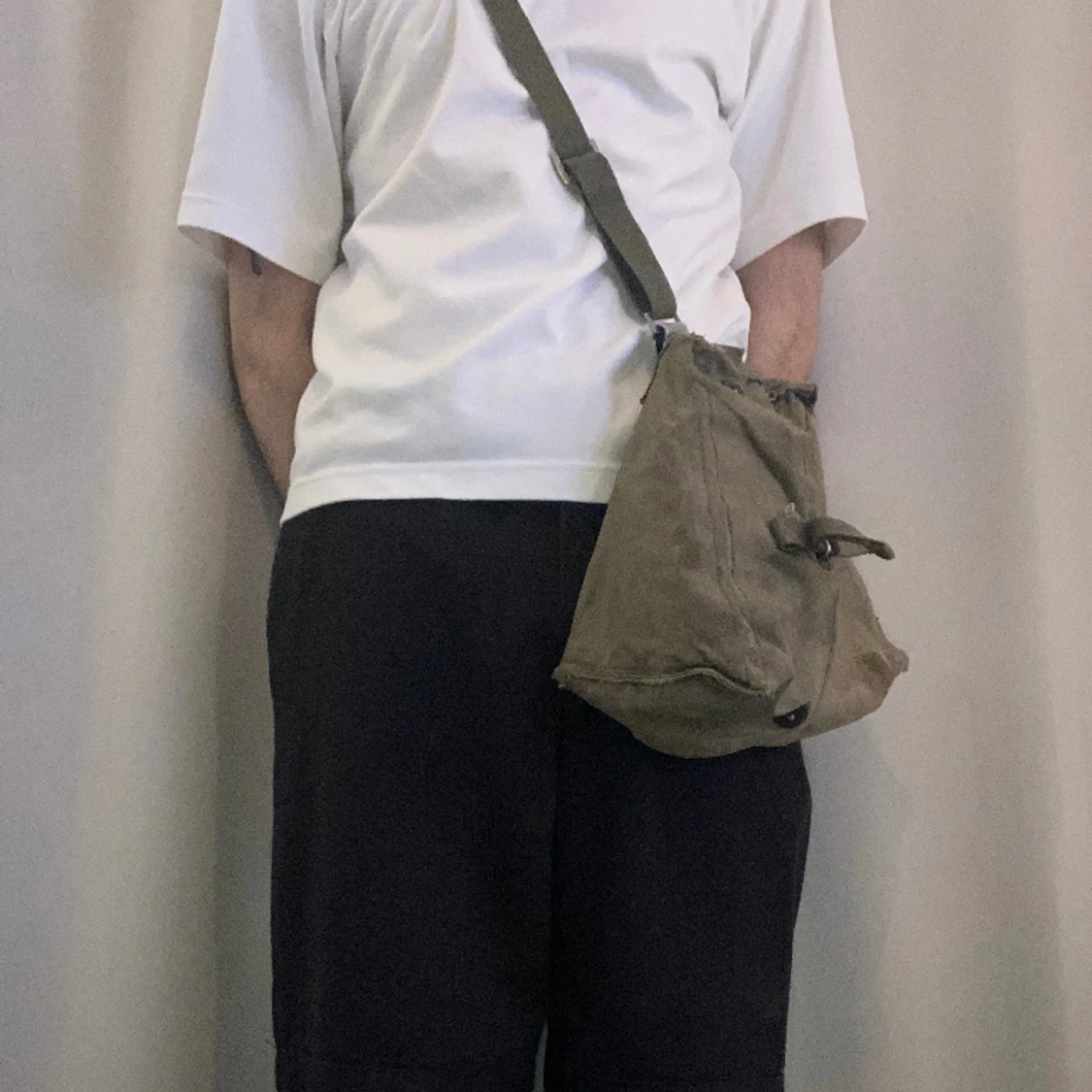 Gasmask/Militär Axelremväska - 90