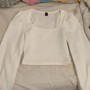 Topp - En festlig tröja ifrån shein i storlek S🌸