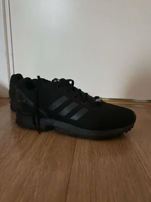 Skor  - Buda priset,säljs billigt 