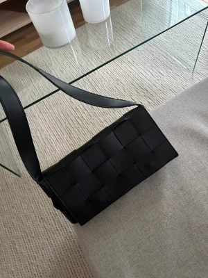 Väska  - Superfin väska från Nelly!!🥰