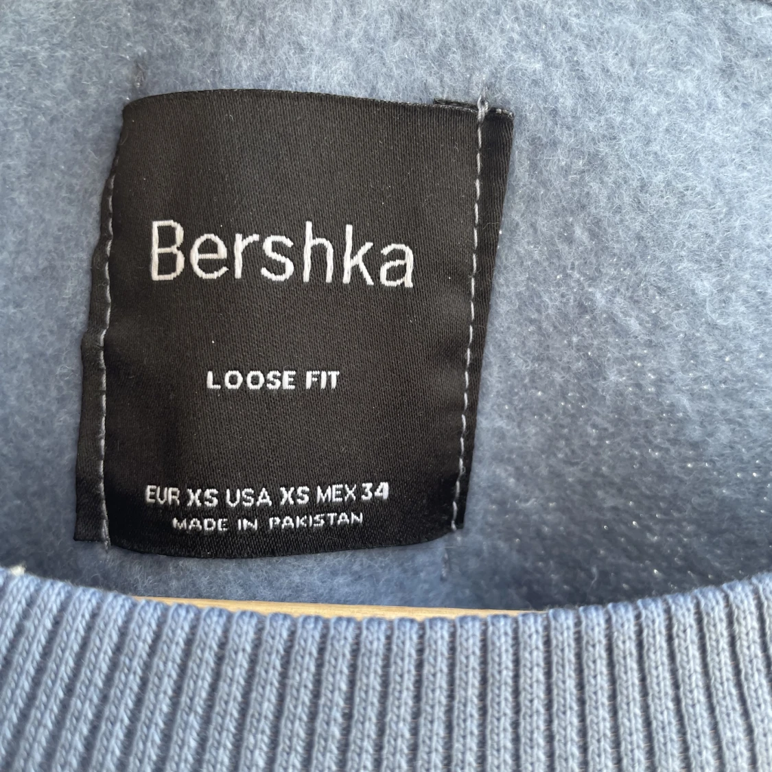 Bershka tröja  - 91