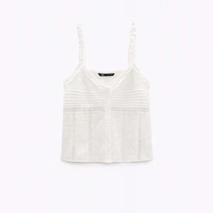 Zara - Zara linne !! Köptes i somras. Storlek S 🙏🏼🤩 skriv om det behövs fler bilder 😍 jätte fint skick 