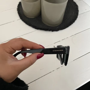 Malene Birger Solglasögon  - Solglasögon från Malene Birger, kommer med ett fint fodral 🖤