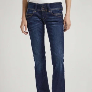 Pepe jeans - Äkta pepe jeans som endast används en enstaka gång!😊kom priv för fler frågor eller bilder🥰🥰