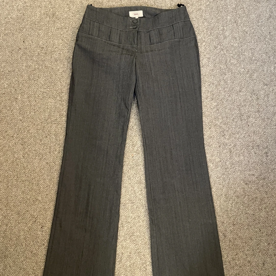 Lågmidjade kostymbyxor  - 90