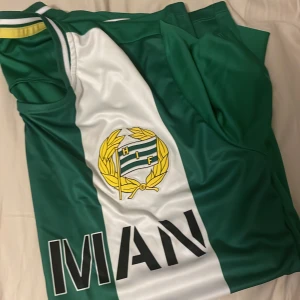 Hammarby tröja - Inprincip oancänd Hammarby tröja i storlek S-M i unisex