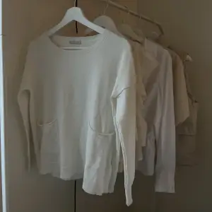 Knappt använd vit tröja i strl S🤍  