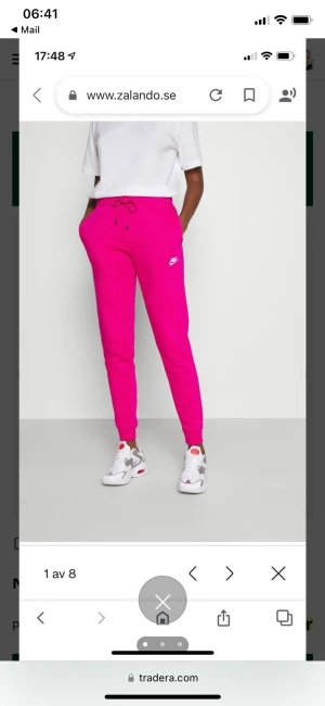 Mjukisbyxor  - Högmidjade mjukis från Nike i storlek xs, endast använda en gång , utan skavanker.