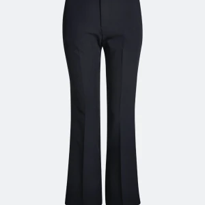 Bikbok kostymbyxor  - Modellen Vilma! Super snygga. Säljer både i 34 och 36!